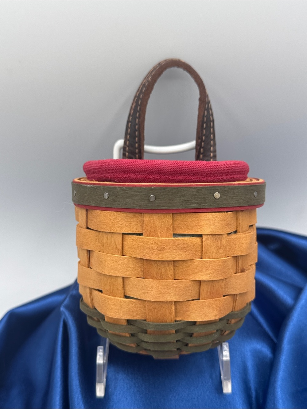 Longaberger Small Basket, festive fabric liner and plastic protector. 2002